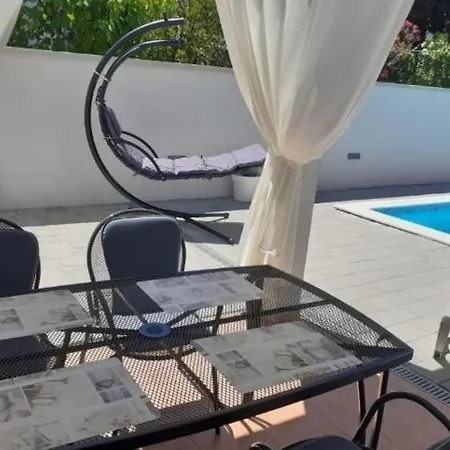 Lejlighed Anchor With Shared Swimming Pool *